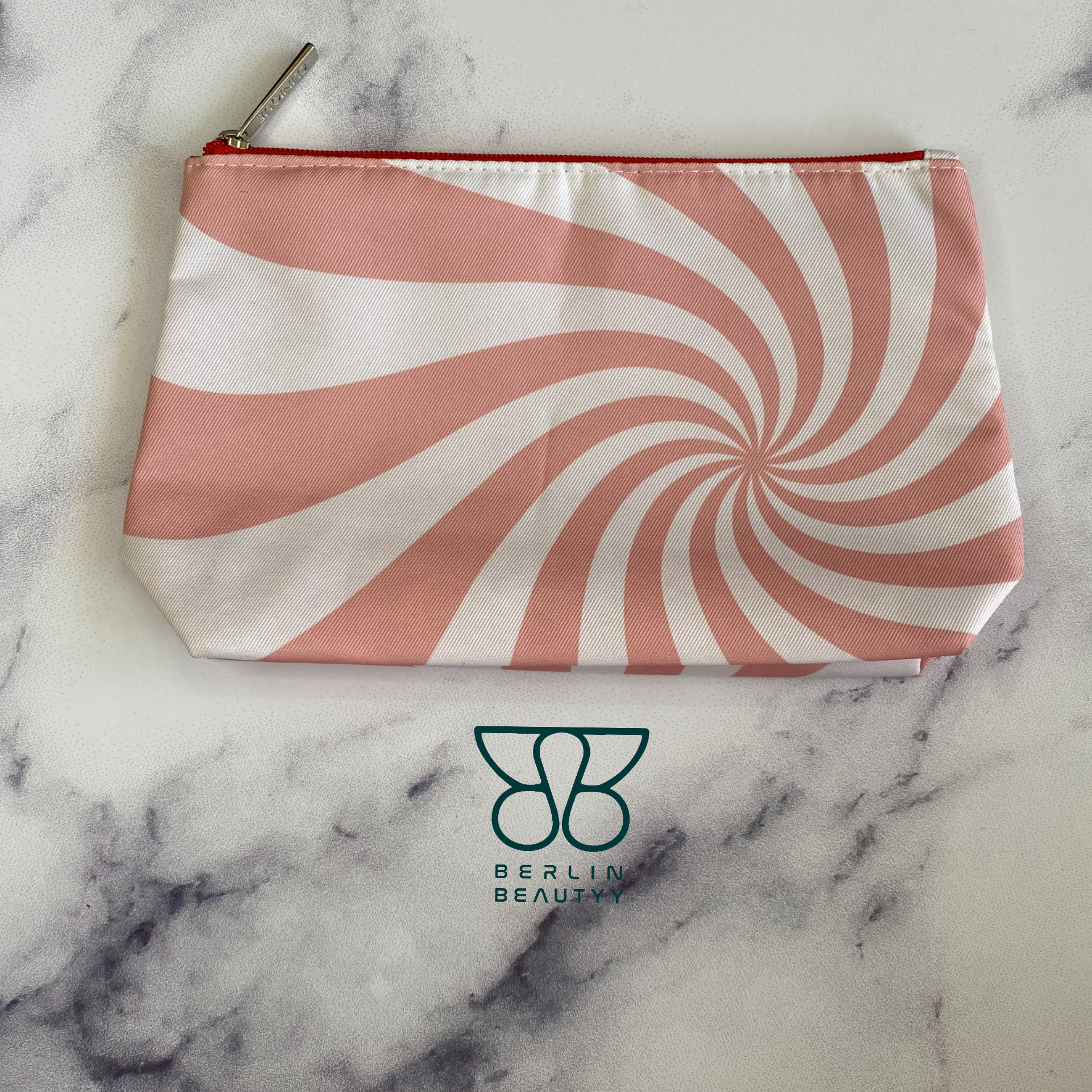 InShot_20230922_140844778 کیف لوازم آرایش کیلینیک Cilinique Cosmetic Bag - Image 1