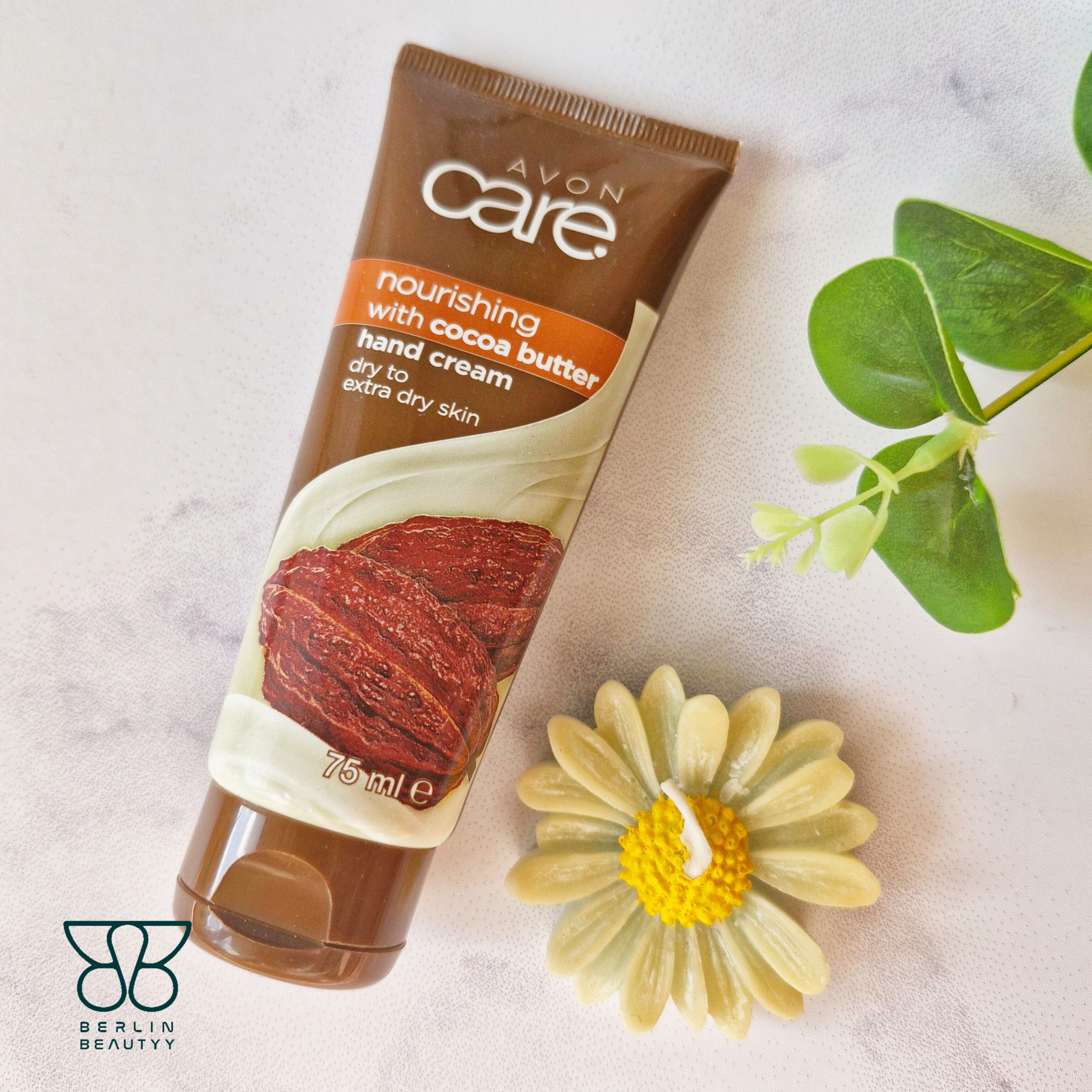 کرم مرطوب کننده دست آوون کر حاوی روغن کاکائو (AVON care) 2 کرم مرطوب کننده دست آوون کر حاوی روغن کاکائو (AVON care)